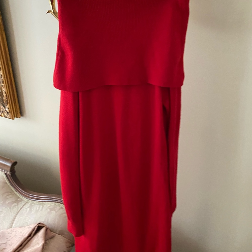 RED Valentino Red Sweater Off Shoulder Dress with Scalloped Edged Hem Size Large